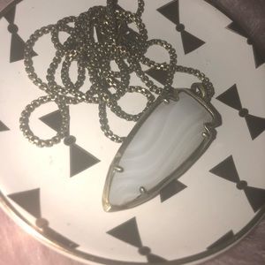 White agate arrow necklace